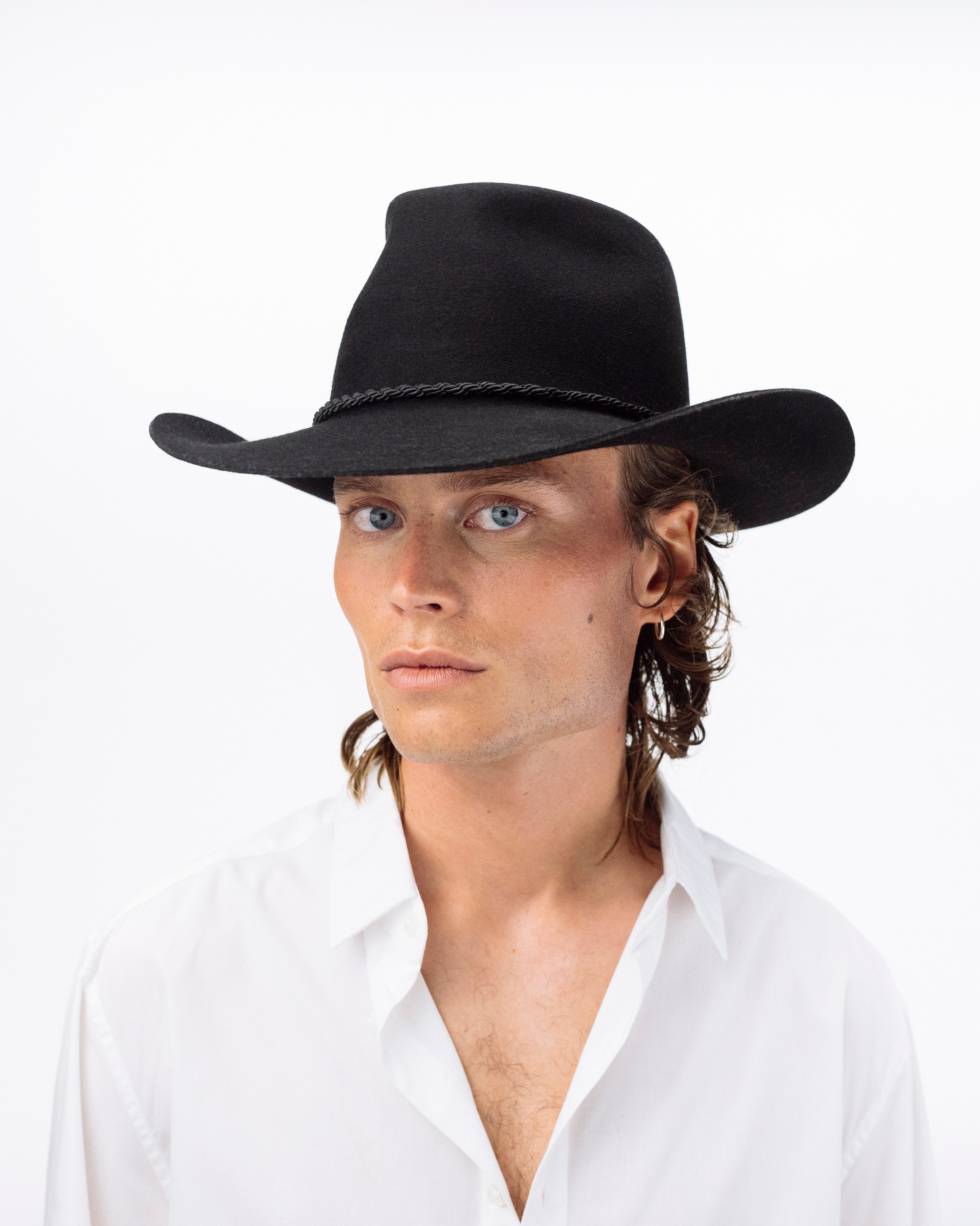 Black cowboy hat deals