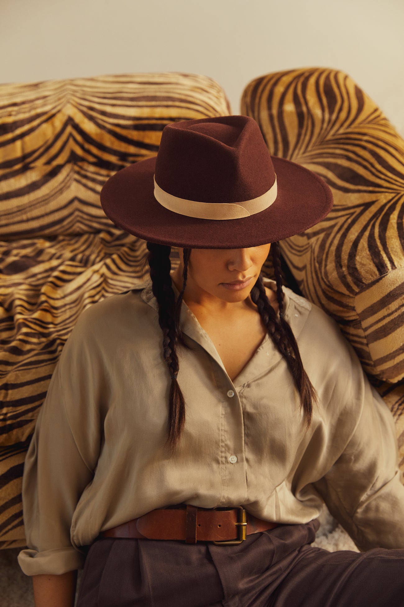 DORKY BORDEAUX - TWISTED RIBBON