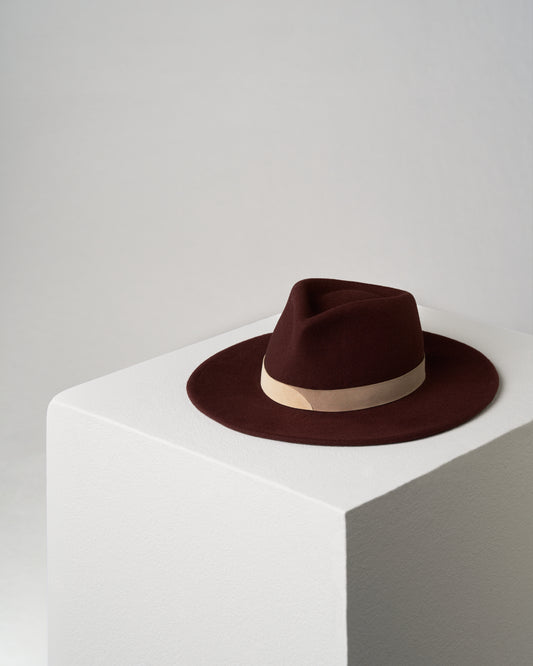 DORKY BORDEAUX - TWISTED RIBBON