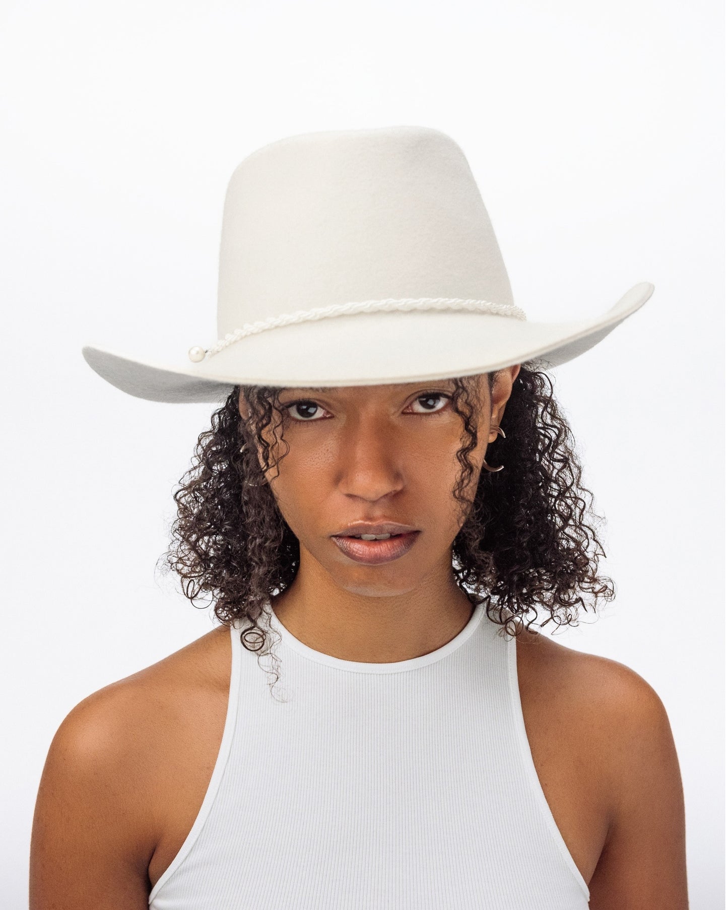 WHITE COWBOY  HAT